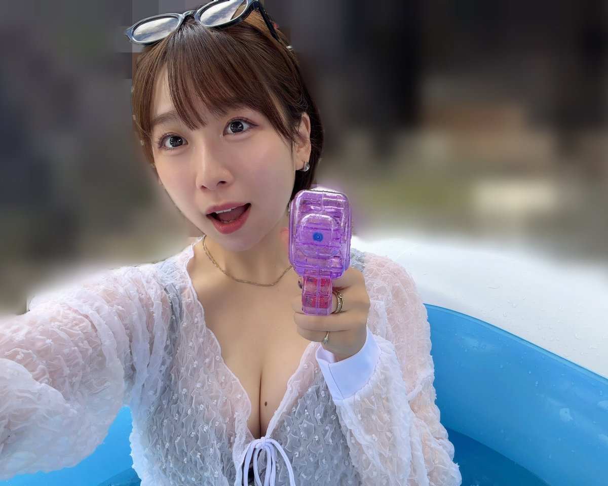 mew___amane's tweet photo. プール入った！！！！！！ 
夏休み満喫中！！！！☀️ https://t.co/zqTx2hfu4Q