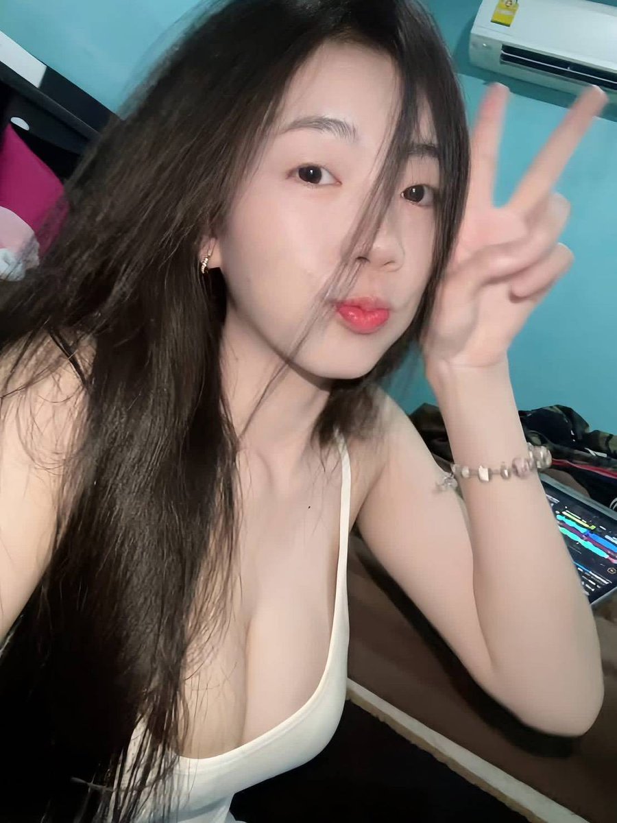 MackenzieP33557's tweet photo. 🍹🥢ลูกพีชหอม ใช้เติมความละมุน ⋆.˚🌻🔆
𖤐,* นุ่มนวล น่าหลงใหล และทำให้ช่วงเวลาธรรมดาพิเศษขึ้น🍹🥢🌻🔆

🍹🌻🔆600/1

#รับงานลาดพร้าว
#รับงานรามคำแหง

👉𝑳𝒊𝒏𝒆🆔:  nwa89

เพิ่มเพื่อน
📎https://t.co/j2siTVwpBw

🏞️🫯🌳🌲🌲😚🥰 https://t.co/rb6ESwXFa8