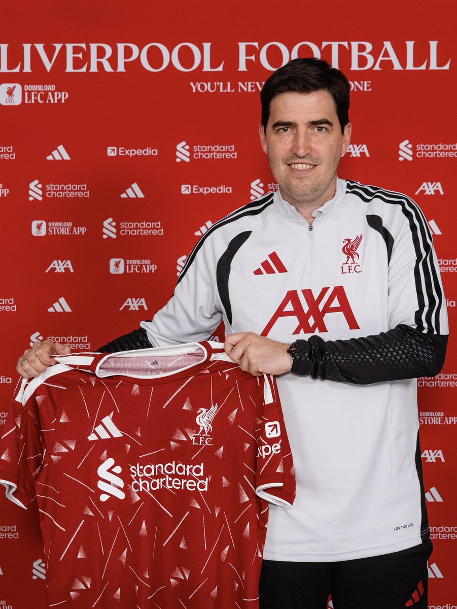 AsogwaDave91092's tweet photo. Who amongst these coaches do you think would receive the first sack letter going into the new season?
Me: For me, Iraola will be the first to be sacked  followed by Carrick. https://t.co/R3E2rfVd52