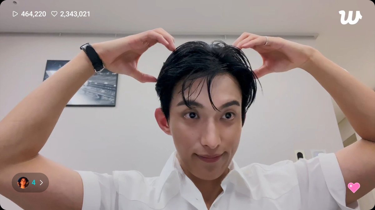 Hanniebear1004's tweet photo. malulungkot na sana ko kaso nakita ko braso https://t.co/ANupHhGc87