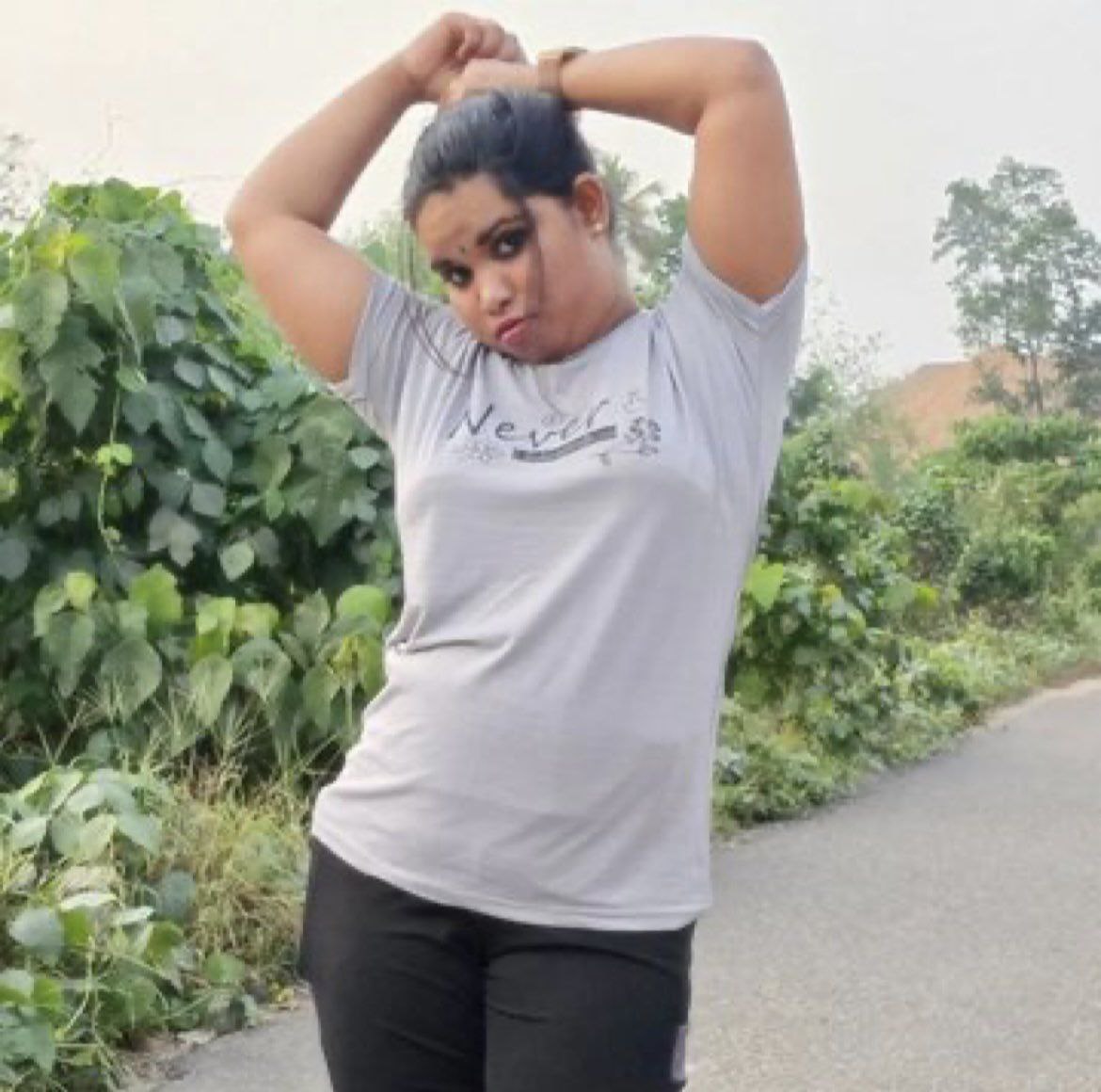 Tamilmalluu's tweet photo. AUNTY AFFAIRS THREESOME🥵💦

 ALL TYPE OF COLLECTIONs AVAILABLE 👇🥵

full details:
https://t.co/gLjDHTiOdZ
https://t.co/gLjDHTiOdZ

♠️ Tamil, Mallu, Telugu, Hindi premium
♠️ FULL ALBUM celebraties leaks
♠️ ALL D@RK CONTENT, MEGA LINKS CHANNEL
♠️ Combo offers available https://t.co/e1lMh0XNfP
