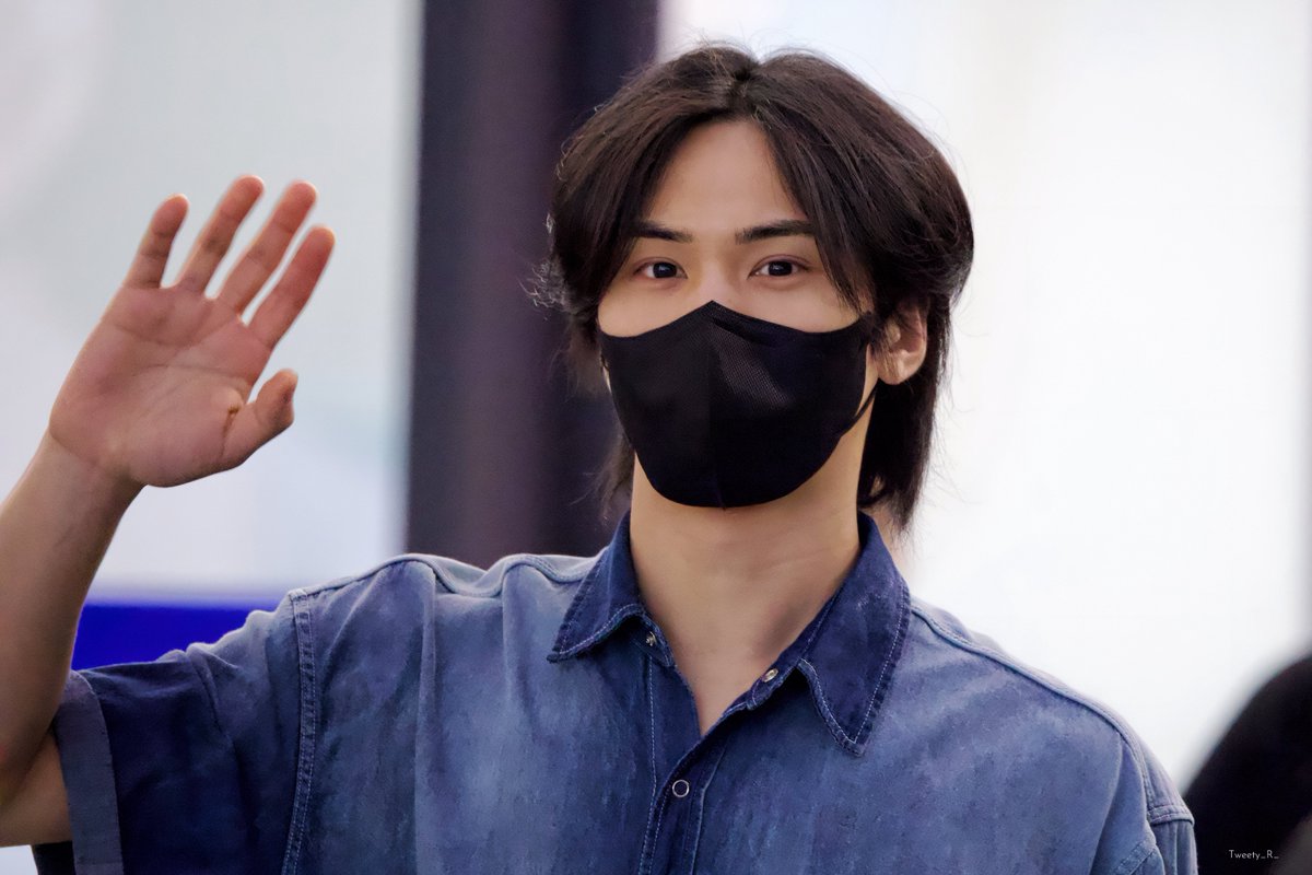 tweety_R_'s tweet photo. 20260813 대만 입국

👋🏻

#ROCKY #라키 https://t.co/5hKneMYSWb