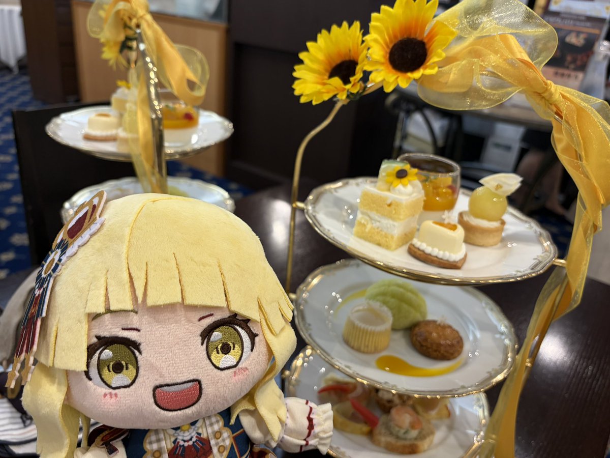 kkr_M's tweet photo. こころんとアフタヌーンティー行ってきたよ〜🌻💖 https://t.co/8ZAmxczgvT
