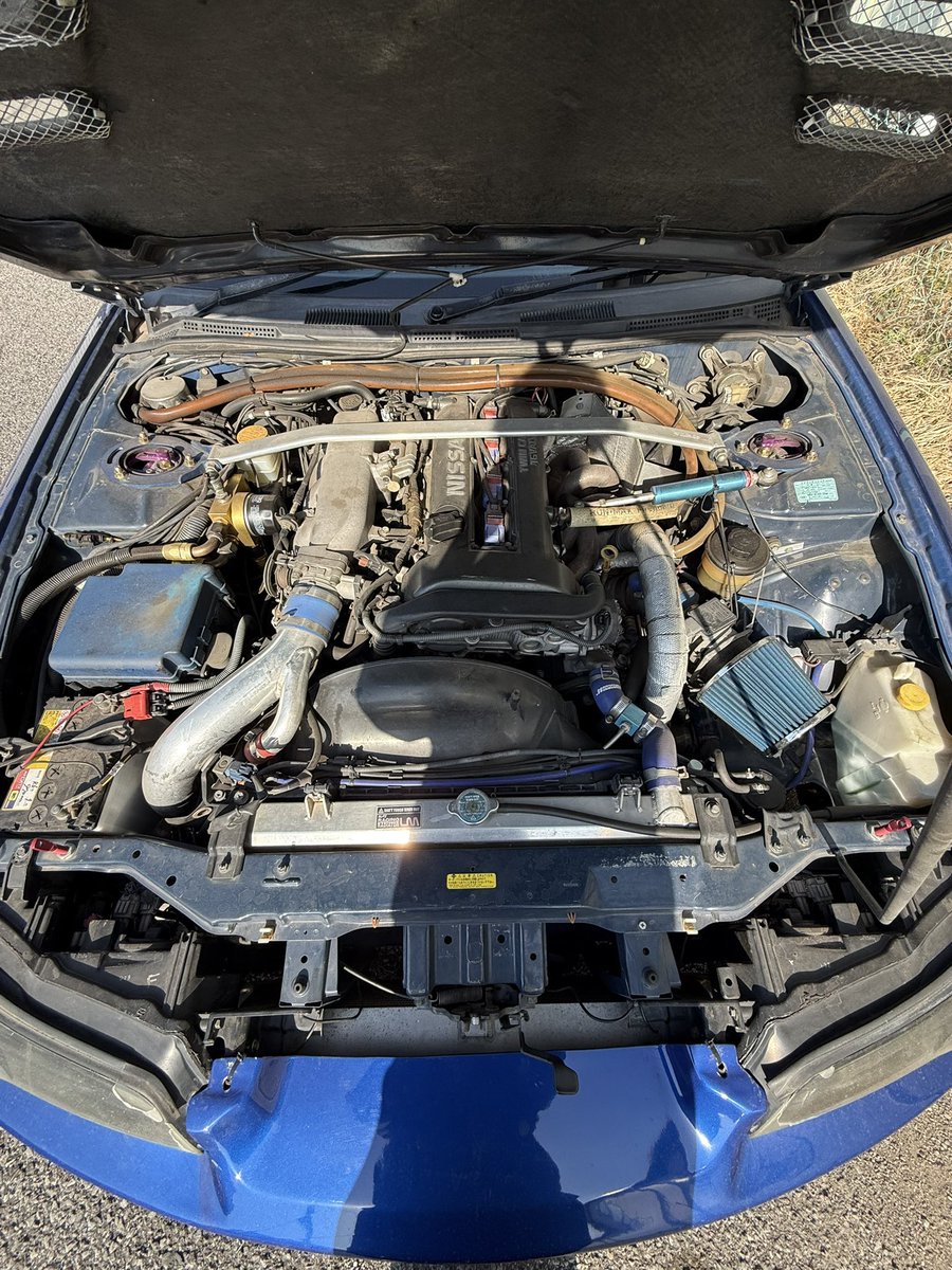 S_1sm_'s tweet photo. s15シルビア欲しい人いませんか？
1999年式 スペックR 純正6速 距離
110970km(多少距離伸びます)
280万くらいで考えてます。
車検2026年10月迄  エアコン効きます！！群馬県からです！！
詳しい内容はツリーへ
#車売ります
#シルビア
#s15 https://t.co/dcQqD4z3Yc
