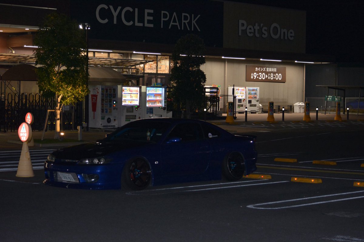 S_1sm_'s tweet photo. s15シルビア欲しい人いませんか？
1999年式 スペックR 純正6速 距離
110970km(多少距離伸びます)
280万くらいで考えてます。
車検2026年10月迄  エアコン効きます！！群馬県からです！！
詳しい内容はツリーへ
#車売ります
#シルビア
#s15 https://t.co/dcQqD4z3Yc