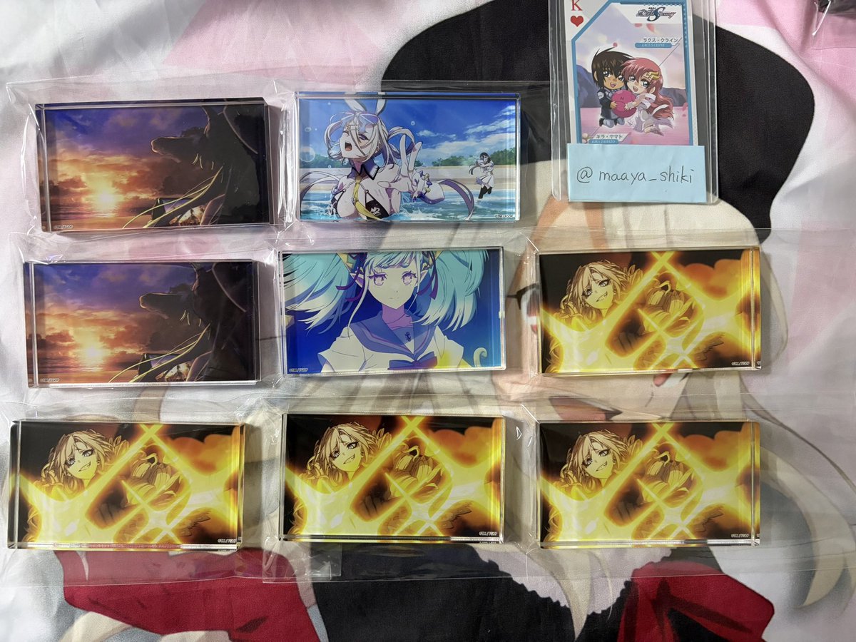 maaya_shiki's tweet photo. 【交換】FGO Fes. アクリルブロック　アクブロ　Fate

譲)画像のもの

求)同種両儀式>>type moon×ufotable カード>>>空の境界グッズ、定価＋送料

※大統領は交換のみ。カードは定価が存在しないお品のためアクブロ1：キャラ絵含むカード2希望。他は定価＋送料にて譲渡可能。
よろしくお願いいたします https://t.co/G3wNurEsn2