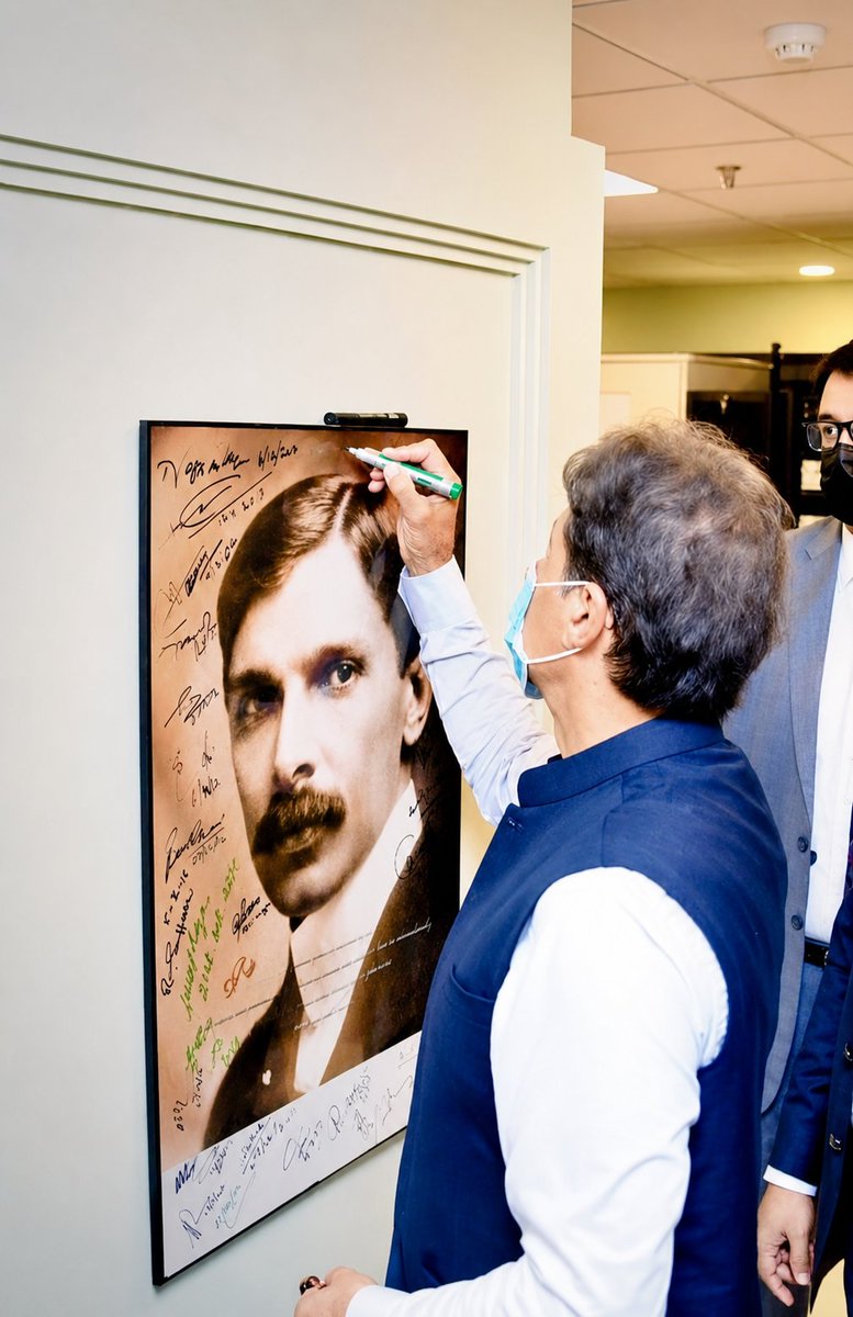 KaliwalYam's tweet photo. ٹرینڈ الرٹ 🚨

انصافینز سب یہ ٹرینڈ #جناح_کا_جانشین_عمران_خان شروع کریں اور اس 14 اگست پر اسے ٹاپ پر رکھیں کیونکہ جناح نے ہمیں وطن دیا تھا، اور خان نے اس وطن کے لیے غیرت اور خودداری سے جینا سکھایا ہے۔
اس ٹرینڈ سے کافی لوگوں کو شدید تکلیف پہنچے گی اس لئے سب بھرپور شرکت کریں https://t.co/OqisHu0TBL