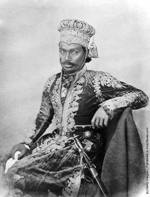 Togashi700's tweet photo. Maharaja digvijay singh of balrampur 

Janwar rajput, British India https://t.co/5oyHLydwft