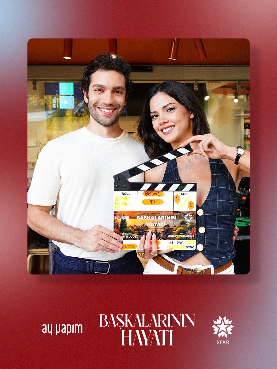 bh_resmidizi's tweet photo. Güzel hikâyeler, güzel anlarla başlar ✨
Çekimlerimiz devam ediyor ve heyecanla kavuşmayı bekliyoruz ⏳

#BaşkalarınınHayatı yakında Star’da.
@ayyapim @startv https://t.co/2LItcnQwqS