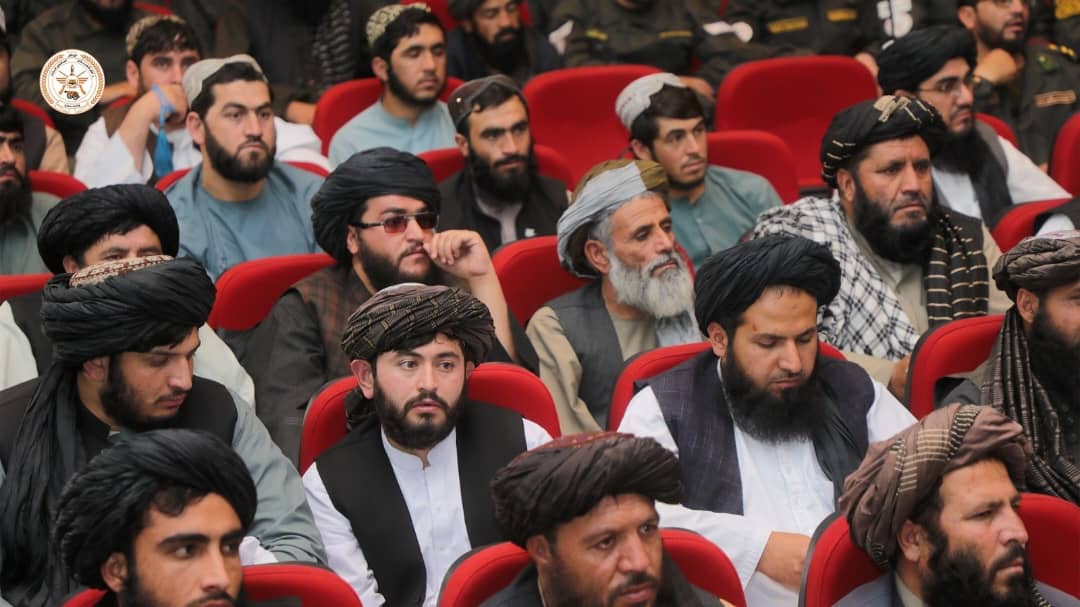 ahrar_mod's tweet photo. د خپلواکۍ په ویاړ ..!
ټول ملت ته د اسد ٢٤ مې د ویاړلی ورځې مبارکي وایم .
د هیواد ځوان کدرونه د ځان لپاره د دنیا او اخرت توښه ګڼم .
لایزال رب دی شته نظام او حریت راته و ساتي .
الله تعالی دی هیوادوالو اقتصاد قوي کړي ستر رب دی له فقر او هر راز افاتو و ژغوري .
ډاکټر احرار https://t.co/NclB2FwCVJ