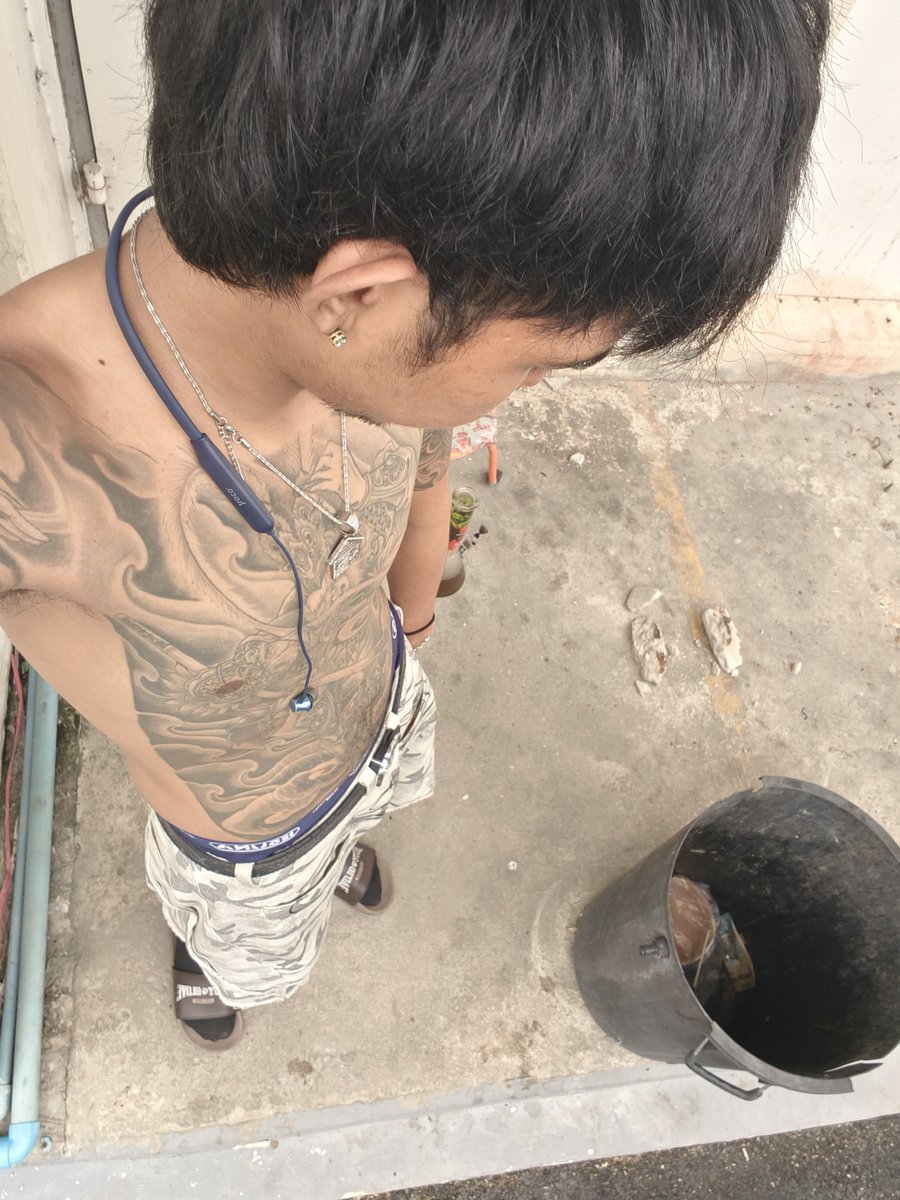 NotSukChit's tweet photo. เลิกแล้วไปไหนได้บ้าง #บางบ่อ #เคหะบางพลี #บางเสาธง #บางพลี #บางนา #สมุทรปราการ https://t.co/6e1WQGBiaq