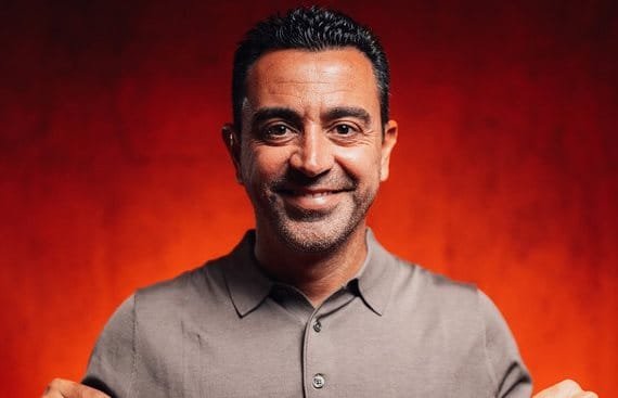 sonof_omafu's tweet photo. 🚨🇳🇱 Xavi takes over as Netherlands head coach!**

Plot twist nobody saw coming: Barcelona legend Xavi Hernández has been appointed Netherlands head coach on a deal until 2030 🤝

He replaces Ronald Koeman, sacked after the Oranje's shock World Cup 2026 exit to Morocco in the Round of 32. Xavi becomes the first non-Dutch manager in over 50 years — the last foreigner was German Georg Kessler 🤯