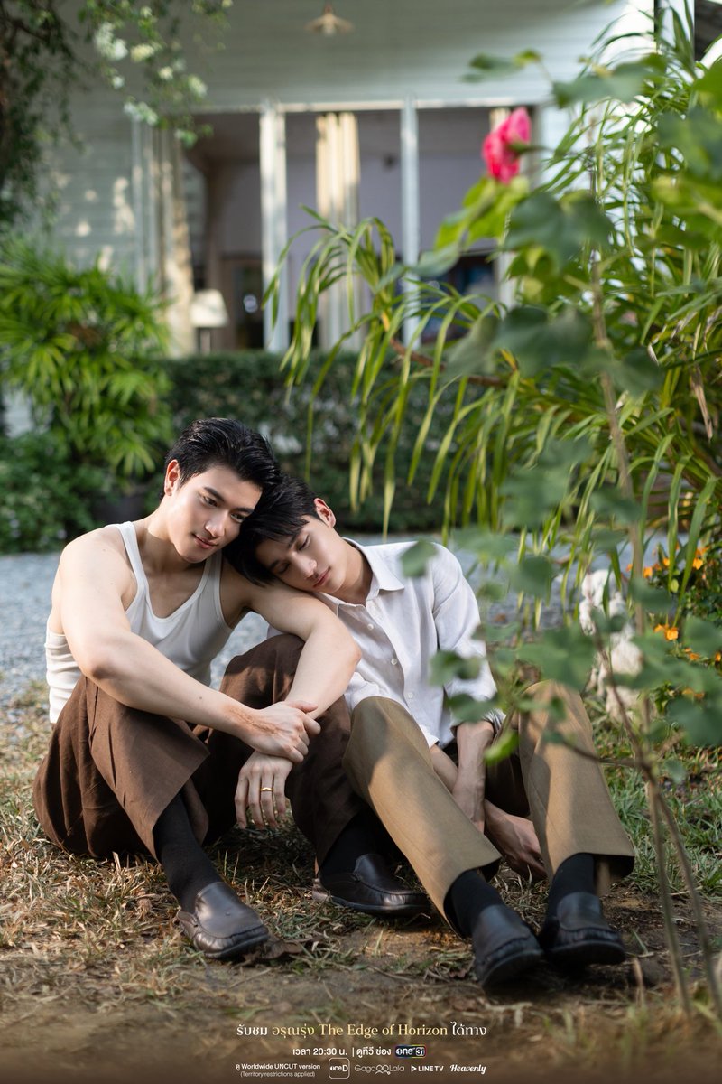 ArunRungTH's tweet photo. ภาพเบื้องหลัง อรุณรุ่ง The Edge of Horizon EP 8

ทุกวันเสาร์ เวลา 20:30 น.

รับชมทาง
📺 20:30 (GMT+7) | ดูทีวี ช่องวัน 31 (Thailand only)
🌎 21:30 (GMT+7) | ดู Worldwide UNCUT version : oneD, GagaOOLala, Heavenly, Line TV 
(*Territory restrictions applied)

#อรุณรุ่ง #TheEdgeOfHorizon
#อินองศา #InnOngsa #ช่องวัน31