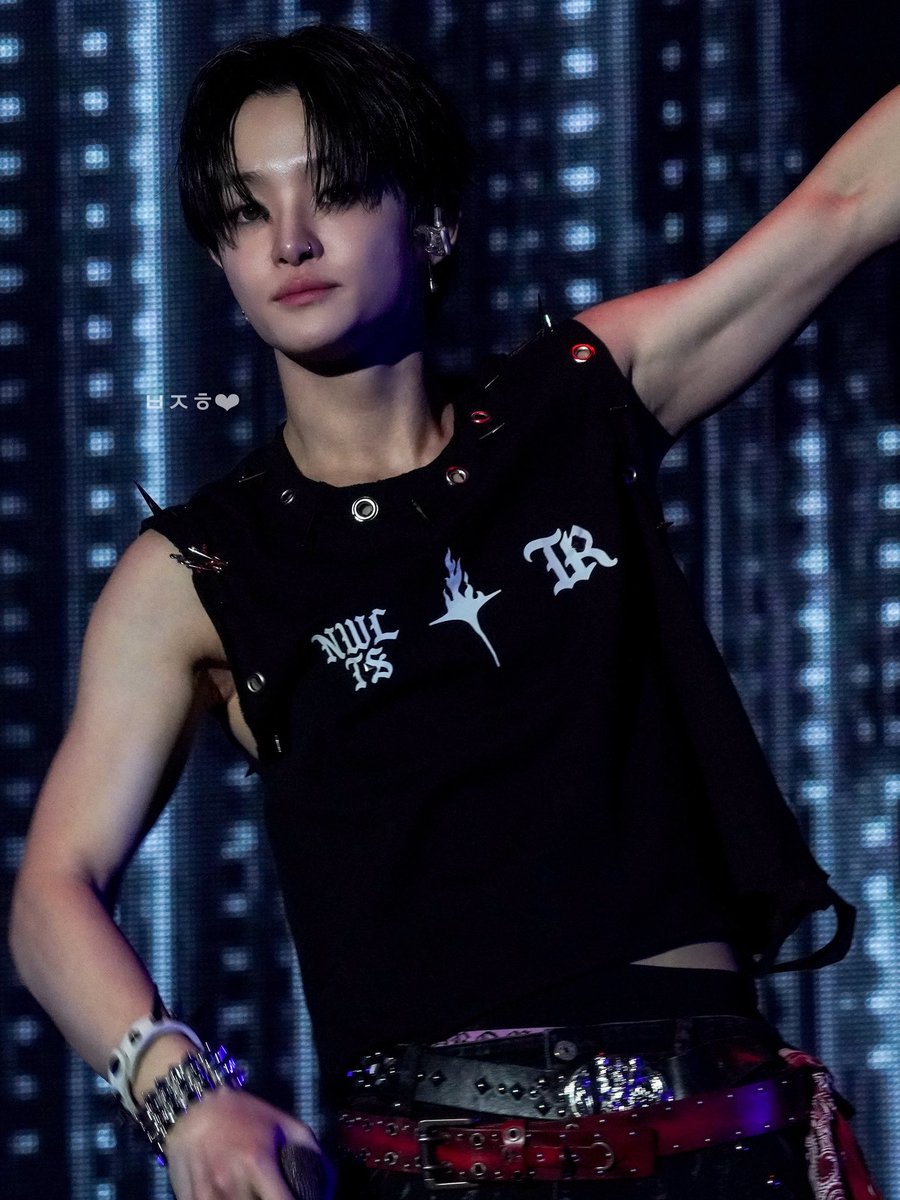 parkjihooni314's tweet photo. 260808 후쿠이 福井
˶ᵒ ᜊ ˂˶ ♥︎︎ᯐ ⛻̴⃠ܸ︣⸝⸝̼⸝֪⛻̴⃠ܸ︣ ♡‧₊˚*⌯>ᜊo⌯ ᨳ͛⁠☆ഒ
#트레저 #treasure #JIHOON #박지훈 
#지훈 #ジフン https://t.co/jQwHdbIcoj