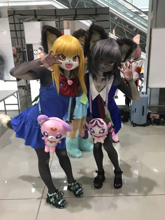 Y_Nekoyanagi's tweet photo. ツーショットを貼れ　と言うタグを見たので https://t.co/ZbDAzZOkqX