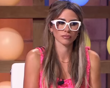 Ivanjode's tweet photo. Estas gafas homologadas por el PP te sirven para poder ver áticos de lujo, comisiones a familiares, créditos no devueltos, ver bien no derivar a los ancianos a los hospitales, etc. sin dañar la vista ni sonrojarte un pelo. ¡Hazte con las tuyas ya en Génova 13! https://t.co/7GG5JwWq4r