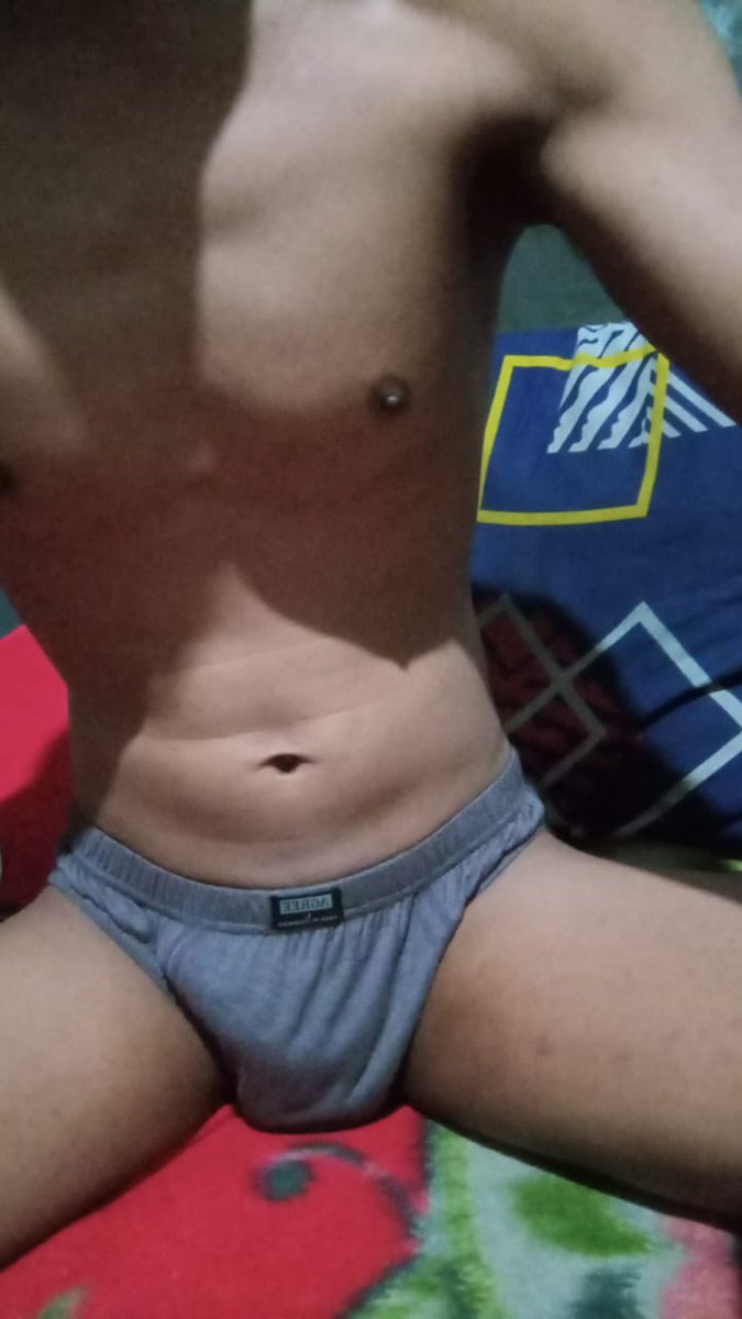 Samboz51's tweet photo. https://t.co/zJiR6qe9eT
Asupan free #gaysemarang #ga https://t.co/XLFDopjTBy
