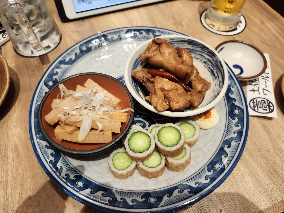 TR4881's tweet photo. きのうはTwitch大阪夏の陣でした
そして今日はいつものコーヒー屋さんで、お客さんみんなでがやがやしてきた https://t.co/R2wnrmhWYW