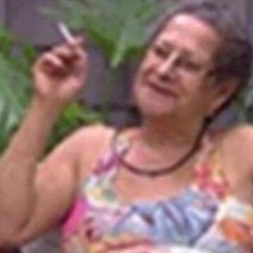 luajkp's tweet photo. se vocês abrirem a playlist de vocês e pesquisarem sobre a índole de todos os artistas que vocês escutam terão uma grande surpresinha https://t.co/2MnVBNLDAr