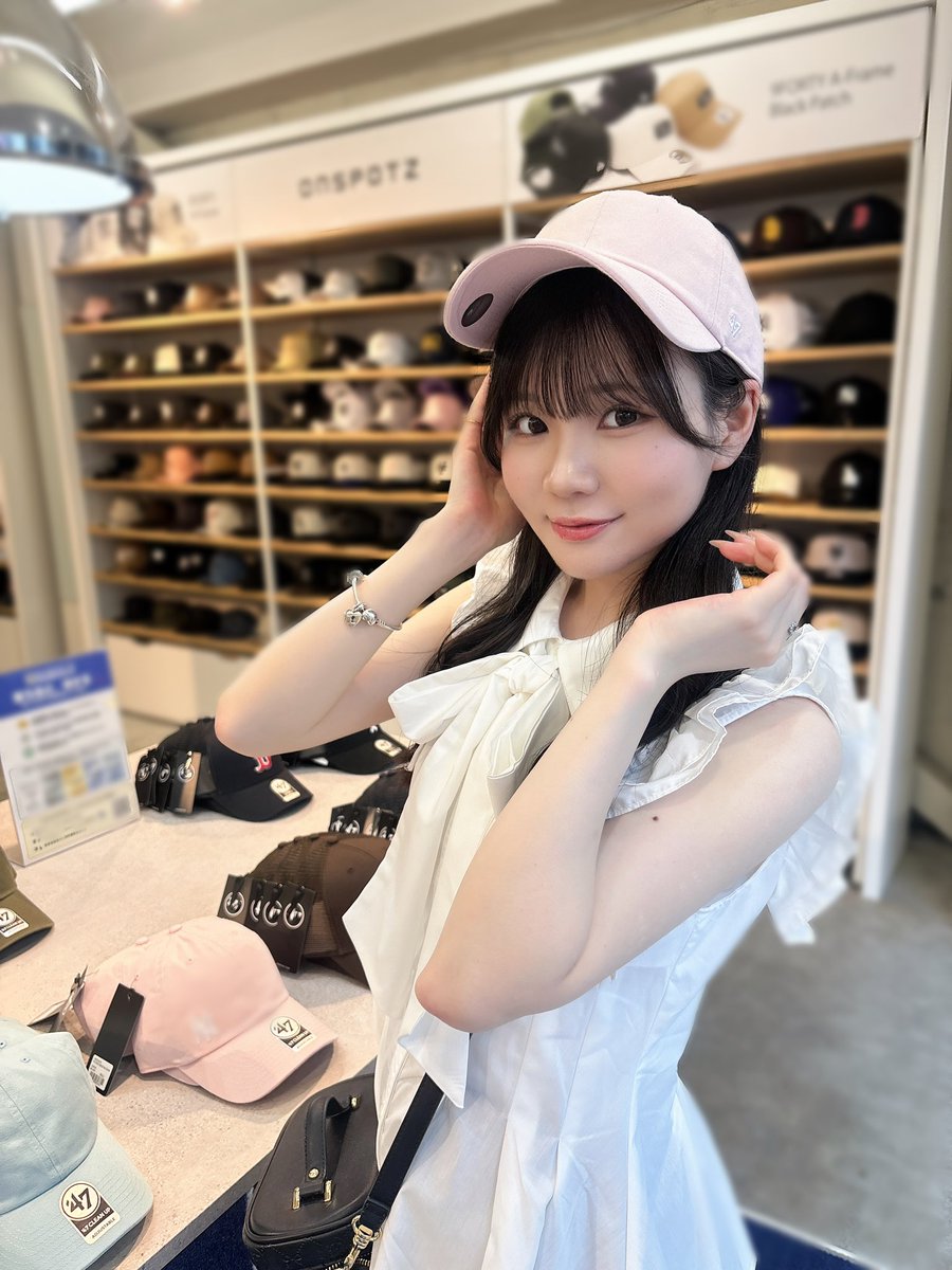 _aisha_nmb48's tweet photo. ねーこれどうかな？♡ https://t.co/IIB5HjbYEp