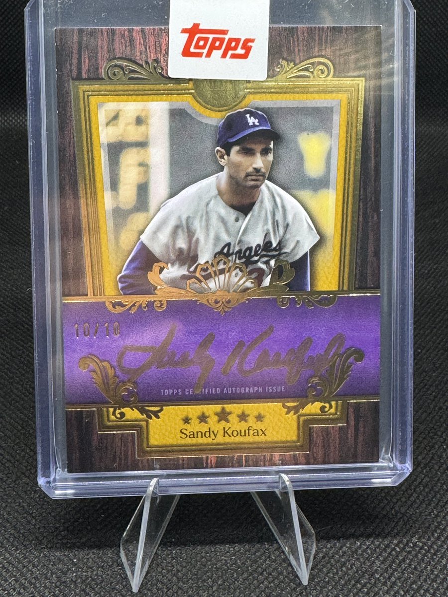 mop414's tweet photo. @TheShop_CC 2025 Topps Five Star Sandy Koufax gold ink auto 10 of 10

Asking $900 https://t.co/ZSPwm7qF64