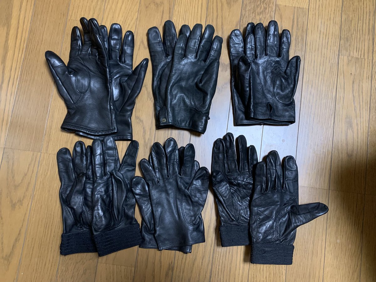 kitune_glove's tweet photo. 黒革手袋たち https://t.co/1eXaVcXDCK