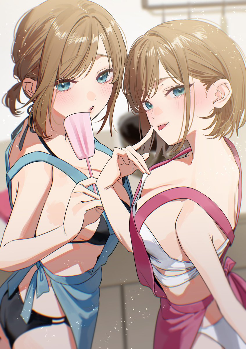 ShiraiMuku's tweet photo. 「双子まとめて『カノジョ』にしない？」
コミカライズ22話②が公開されました！

窮鼠ニャンコをガブガブで、
倉庫に閉じ込められちゃう回です。
原作では２巻のクライマックスですね。

飴色みそ先生の一ファンとしては、
このあとどうなるか、先を知っているのにドキドキしながら毎回読ませていただいております。

先月発売された７巻で原作が完結した「ふたごま」シリーズですが、新たに購入報告や感想ポストなどをいただけてとても嬉しいです。

感想を通じて、ファンや読者の皆さまに届けられることの意味や大切さに、改めて気づかされました。

最後まで応援していただいたみなさまにはとても感謝しております。ありがとうございます。

コミカライズもぜひぜひ
温かく見守っていただけると嬉しいです。

↓最新話のリンクはリプ欄へ↓