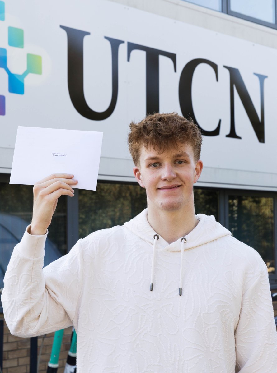 UTCNorfolk's tweet photo. Congratulations to Tayden who achieved A-levels in Maths (A), Computer Science (B) and Physics (C)!

Tayden is heading to Queen Mary University of London to study Actuarial Science, with ambitions for a career in the financial sector. https://t.co/Sy7yq8OOcf