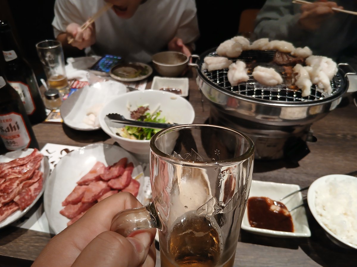 W_M_B_bot's tweet photo. オッサンにはオッサンの楽しみ方がある
イイゾ～これ https://t.co/RC72mQsNFn