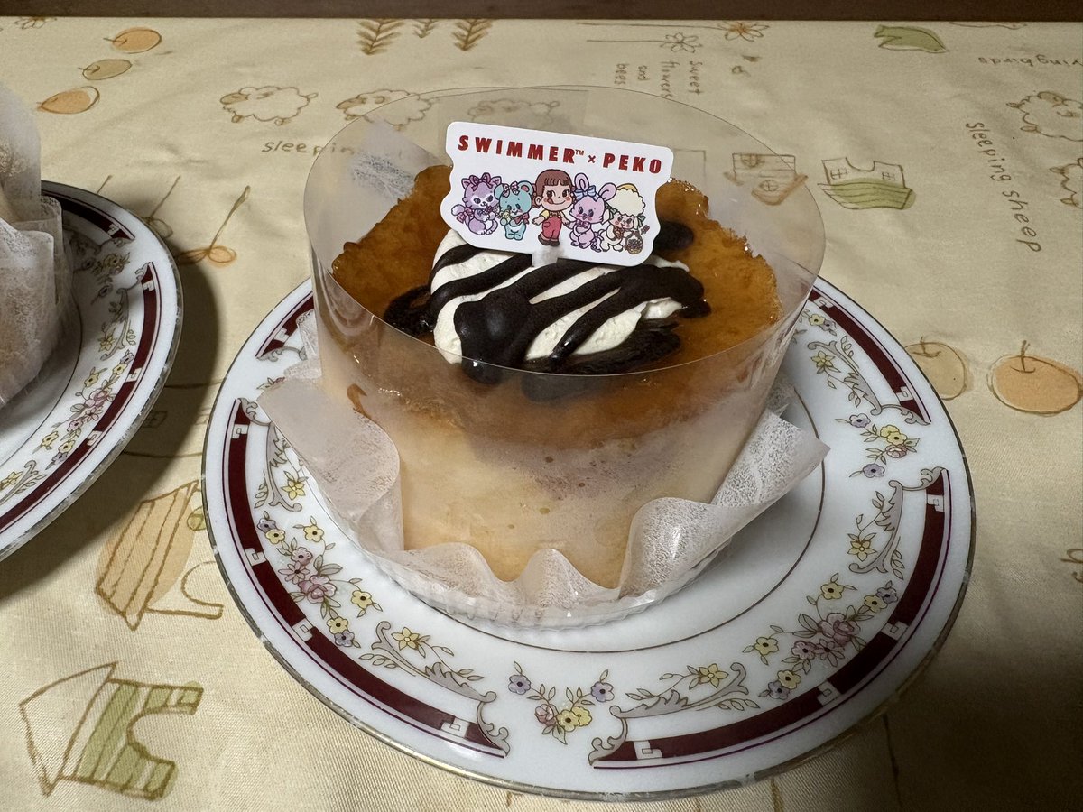 Ryou_panda's tweet photo. 24歳になりました！
うちのごまくんも凛々しい顔で24になった僕を見てます👀

ほんとにいろんな方々に良くしてもらって、いっぱい遊んでもらって喋ってもらって感謝しかないです！
今後もリアルでの関わりも併せて、よろしくお願いします🐼👍

ちなみに千葉県民なんですけど警戒レベル5なう
やばすぎ https://t.co/P8ElAmhIfz