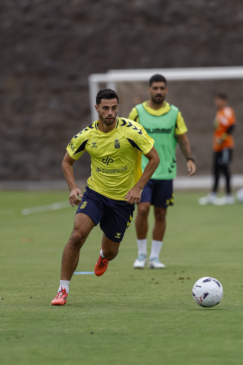 UDLP_Oficial's tweet photo. 🔛 ¡Completamos una nueva sesión!

#LasPalmasAlbaceteBP
#SienteLaUnión #LaUniónHaceLasPalmas https://t.co/B22BkLmuMU
