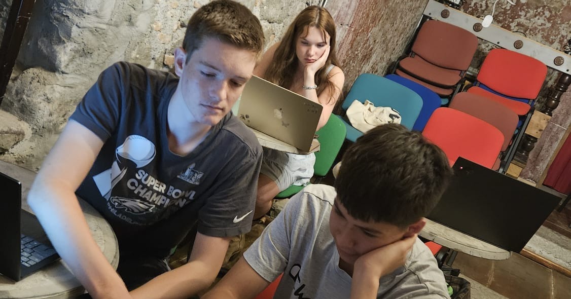 CathInstTech's tweet photo. #stem #summerprogram #MissionToMars #catholictech 

Planning and Executing a Mission to Mars 🚀🔭  
Today we wrapped up the final project of our Summer Program: a full theoretical and simulated mission to Mars. Guided by Professors Dr. Rodrigo Negreiros ,Dr. Caio Wichrowski and Br Robert J. Macke the students explored spacecraft design, mission logistics, and problem‑solving under real‑world constraints.

Their creativity, teamwork, and scientific curiosity were truly impressive. Watching them present their mission plans today was inspiring — the future of STEM is bright.