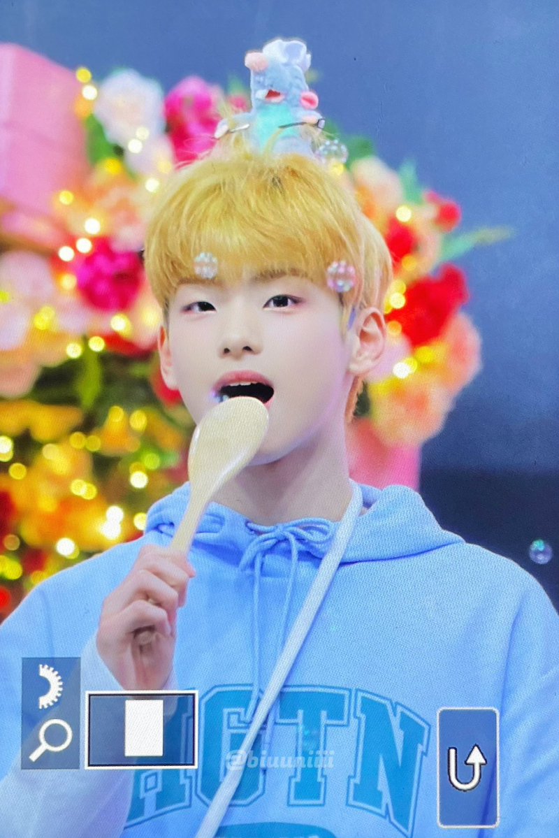 y_gelsh's tweet photo. 하..진짜 빠르다….ㅠㅠㅠ https://t.co/lRJqto0i2R