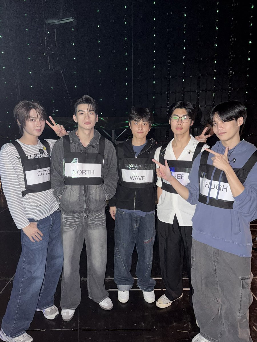 ronna_ronnachai's tweet photo. ลุยๆกันน้องๆ ✌🏼

DUANG AT IMPACT SOON
#ด้วงจะโกราวน์แล้วนะเธอ
#DuangGoRoundConcert https://t.co/YYEMNjvZxB