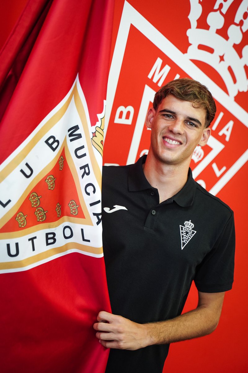 realmurciacfsad's tweet photo. 𝑹𝑬𝑵𝑶𝑽𝑨𝑪𝑰𝑶́𝑵

✍️ Jorge Sánchez renueva su contrato con el Real Murcia C.F.

❤️ Una historia desde los 7 años en la @canteragrana defendiendo la camiseta del Real Murcia.

🔗 https://t.co/TjZ0c8e3Ad https://t.co/CJTNfcPIq9
