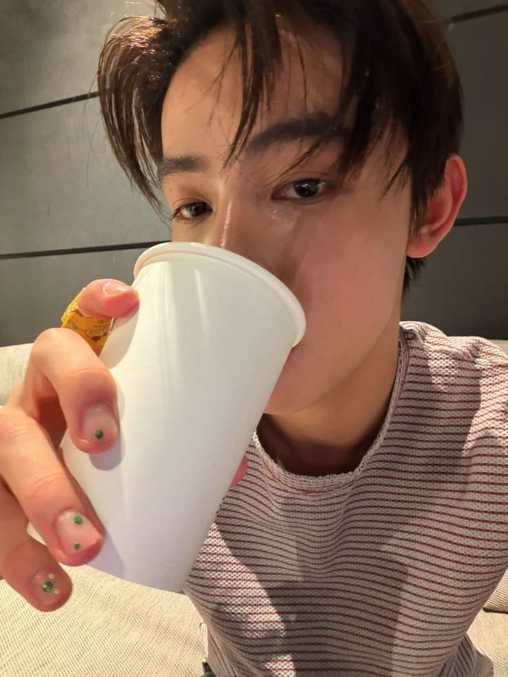 KnpSean's tweet photo. @KnpHanjin https://t.co/MAnDYdpyia