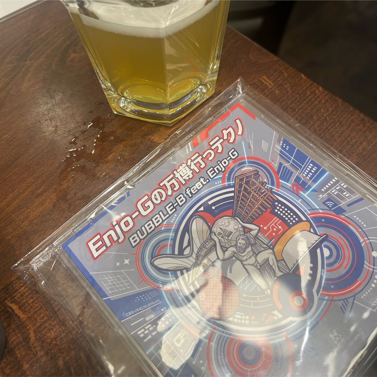 eijikominami's tweet photo. @ken_ta_rou CD 買っちゃった @BUBBLE_B #万博ガチ勢ビアガーデン https://t.co/rbMowM9IzN