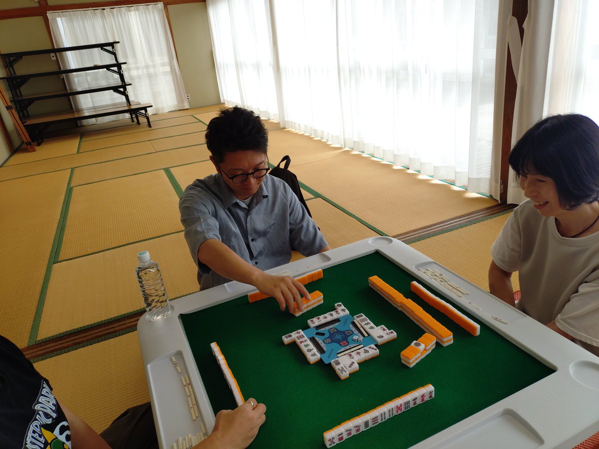maebashimahjong's tweet photo. 8月11日(火)
健康麻雀 in前橋
⁡⁡⁡
この日も楽しく実施出来ました！⁡⁡⁡
⁡毎週日曜日に開催してます！
⁡
⁡小学生から大人まで楽しく参加しております😆
⁡
#麻雀 #健康麻雀 #頭脳ゲーム #Mリーグ #ドンジャラ https://t.co/OacxsHDTVP