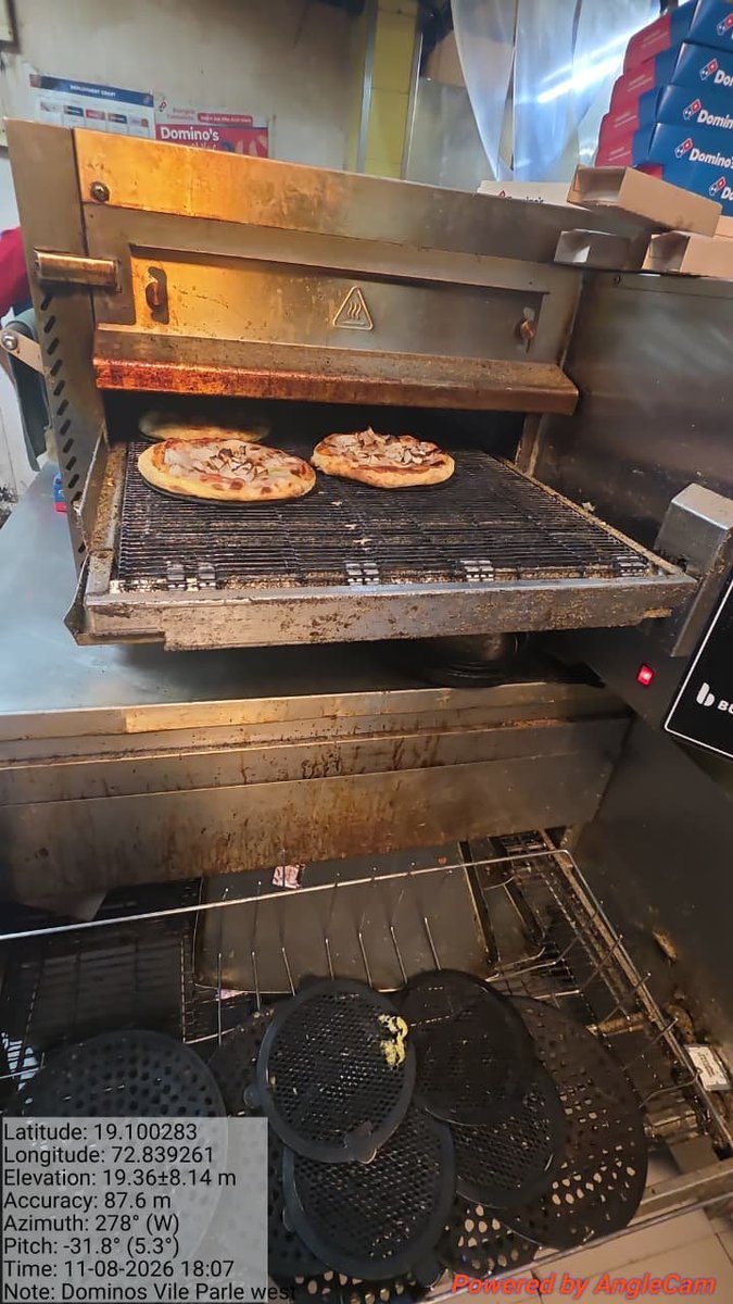 saffrontrail's tweet photo. Looks like this Dominos oven wasn’t cleaned since 1996. 
Disgusting and shameless for big brands to do business in India with zero regard for health and safety of Indians. https://t.co/6EyrF6imuF
