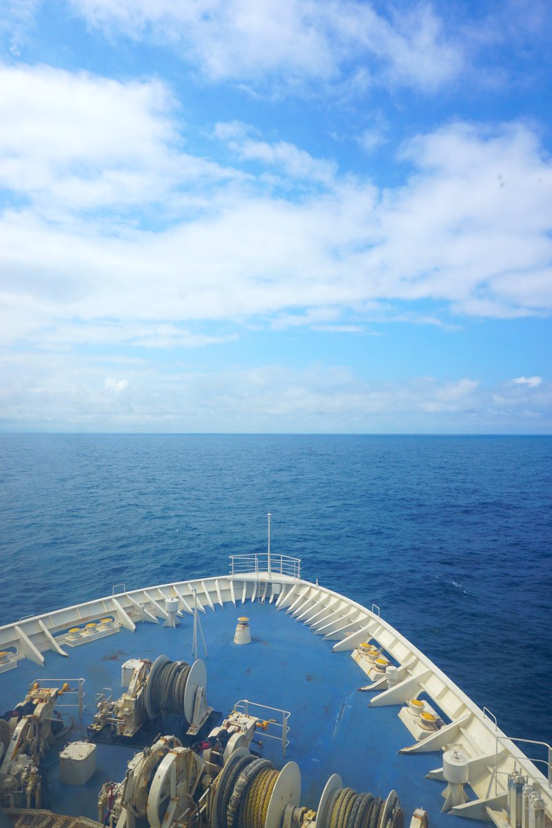 EDIHHIDE1's tweet photo. 貼り忘れていた秋田旅行写真の残り。

帰りのフェリーにて。

次は秋田から盛岡行こうかなーとかワクワクしていたら新潟⇔秋田航路本数減る事になってショボン…。

#秋田 #旅行 #新日本海フェリー #写真 #写真好きな人と繋がりたい https://t.co/y0cLisepz4