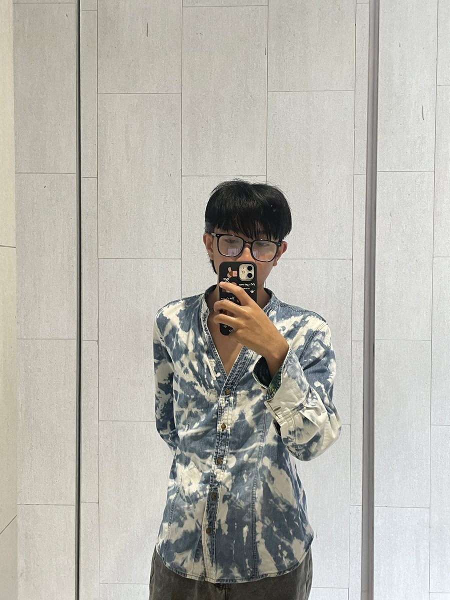 _mecrowave's tweet photo. มากอดผมหน่อย😞 https://t.co/sNOG2LQ7E5