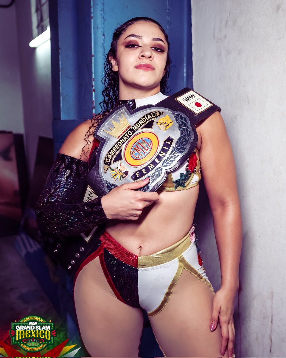 XiaSikoa's tweet photo. Why isn't she in WWE yet??
🤤 https://t.co/JldfpuLOwg