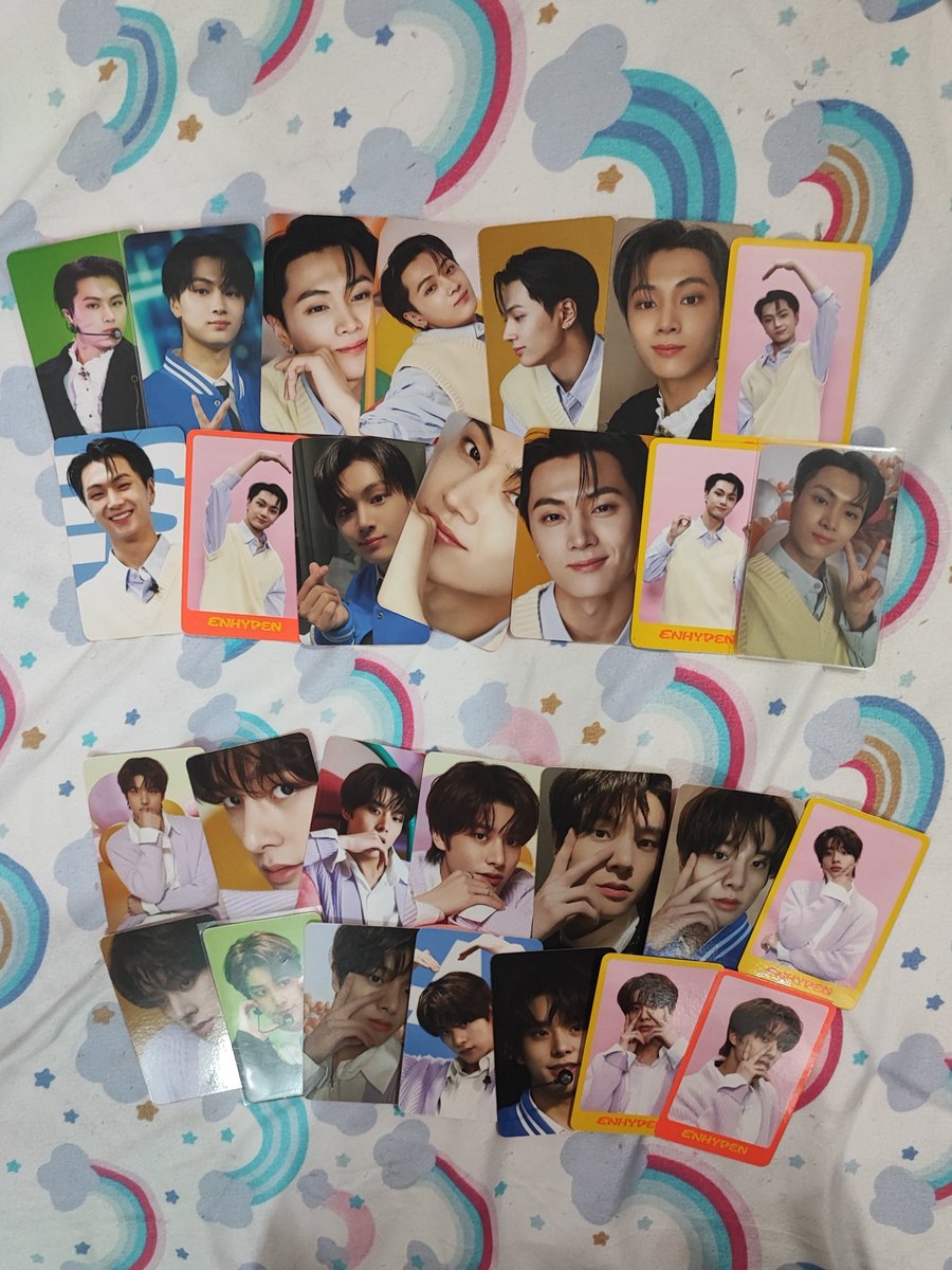 jayah0804's tweet photo. 🦇 wts lfb — enhypen quitting sale ph

d'icon member set

⤷ official, onhand
⤷ PHP 300 each member set + sf
⤷ sold as a set, payo only

loc: lipa, batangas
mod: jnt
mop: gcash

rfs: need funds

#. enhypen heeseung jungwon jay jake sunghoon sunoo ni-ki dicon pc https://t.co/uY78i2uE3E
