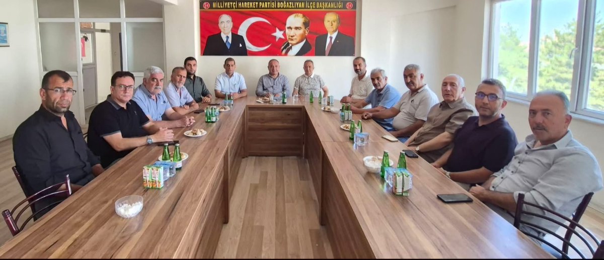 bogazliyantso's tweet photo. Milliyetçi Hareket Partisi Boğazlıyan İlçe Başkanı Ergun Yazgan ve İlçe Yönetim Kurulu Üyeleri’ni ziyaret ederek hayırlı olsun dileklerimizi ilettik.

Kendilerine nazik misafirperverliklerinden dolayı teşekkür ediyoruz. https://t.co/OChs9UrEY6