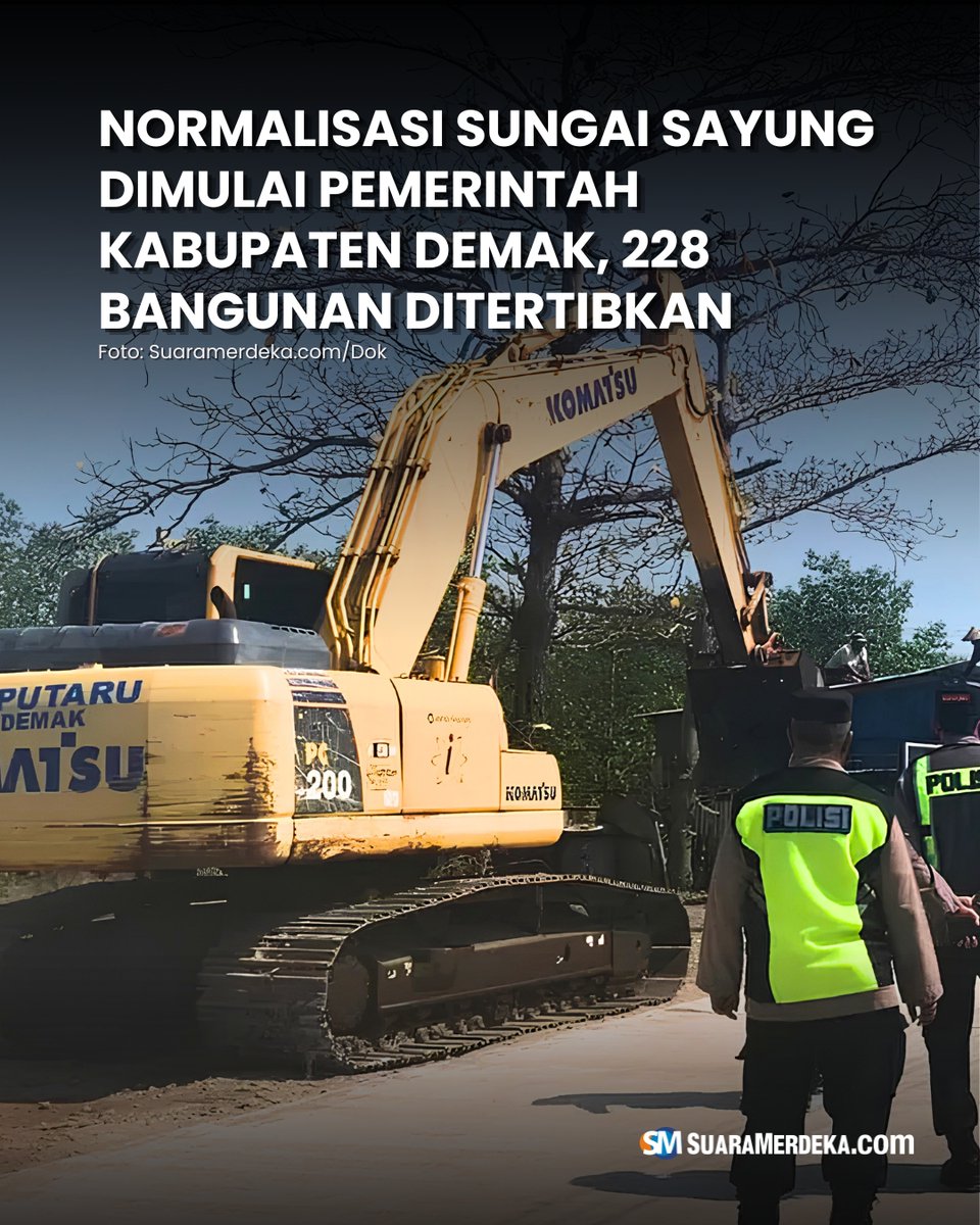 suaramerdeka's tweet photo. Pemerintah Kabupaten Demak mulai membuka kembali ruang sungai di kawasan Sayung.

#suaramerdeka #suaramerdekacom #suaramerdekanetwork #normalisasi #sungaisayung #demak #sayung #normalisasisungai https://t.co/BHNsqyIBof