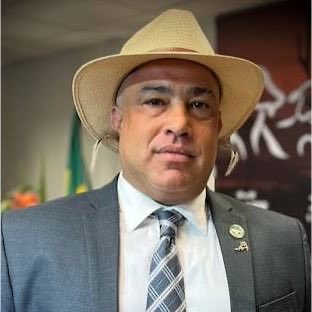 Delateinews's tweet photo. ⚠️URGENTE: PF prende Carlos Roberto Ferreira Lopes, presidente da Conafer, foragido desde 2025, em investigação sobre o esquema de descontos indevidos no INSS https://t.co/dYLCkuApZL