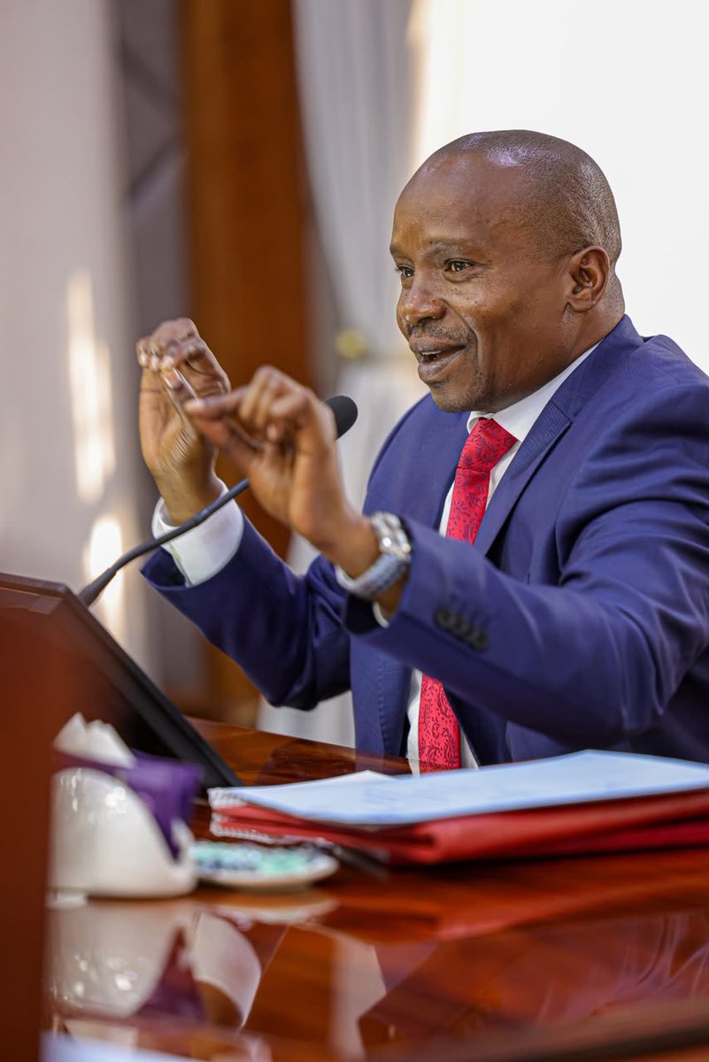 DrAlfredMutua's tweet photo. 𝐊𝐀𝐑𝐄𝐍, 𝐍𝐀𝐈𝐑𝐎𝐁𝐈 𝐂𝐈𝐓𝐘 𝐂𝐎𝐔𝐍𝐓𝐘, 𝐊𝐄𝐍𝐘𝐀
𝐓𝐇𝐔𝐑𝐒𝐃𝐀𝐘, 𝐀𝐔𝐆𝐔𝐒𝐓 𝟏𝟑, 𝟐𝟎𝟐𝟔

Today, I attended the Cabinet Committee of the Whole chaired by Deputy President, H.E. Prof. @_KithureKindiki, to review and advance key areas of Government business.

We deliberated on the progress of flagship Government projects, the national food security situation, and other emerging issues affecting the welfare and livelihoods of Kenyans.

Such engagements provide an important platform to assess progress, address challenges and ensure that Government programmes remain focused on delivering meaningful and tangible results to the people of Kenya.

Mbele iko sawa.