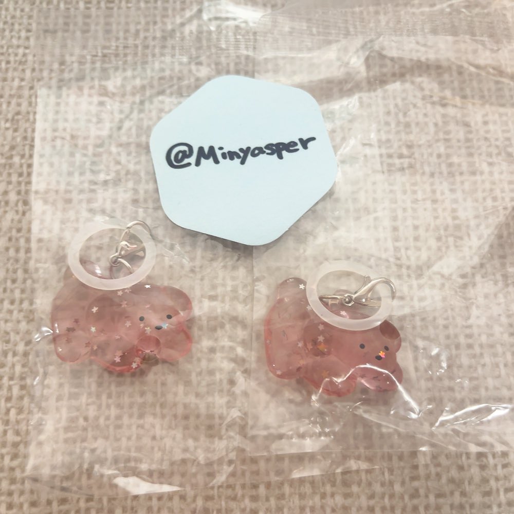 Minyasper's tweet photo. 【交換】きままな子ぐま はしるこいぬ ゆらゆらマーカー カプセルトイ ガチャガチャ

譲：のびるこいぬ(ピンク)

求：はしるこいぬ(ブルー)、のびるこいぬ(ブルー)

都内手渡し(三田線沿いor有楽町東京銀座エリア＞池袋)、郵送可能です。

お気軽にお声がけください🙇‍♀️ https://t.co/75kDRBSPgV