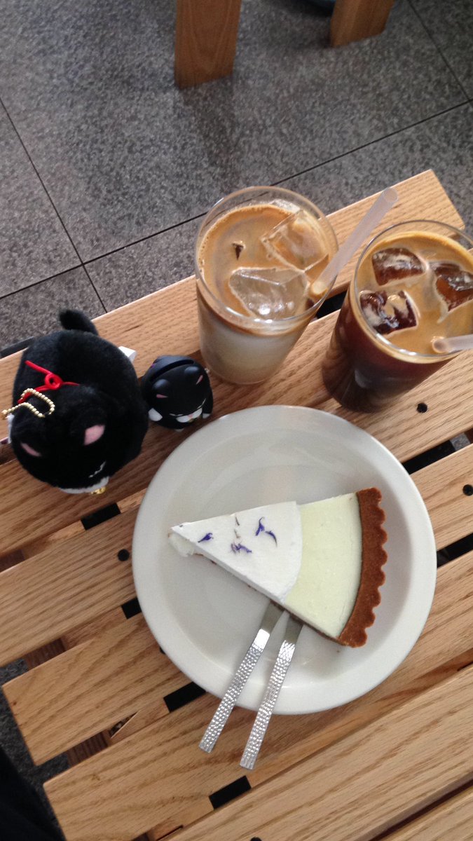 foryouxma's tweet photo. 🍰 https://t.co/S71rF3vC7J