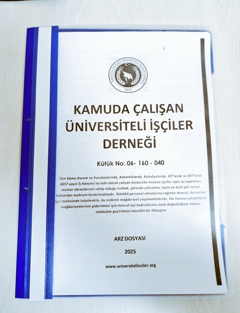 TemizlikciO's tweet photo. @avabdullahguler bey
Kamuda çalışan #ÜniversiteMezunuİşçiler
#StatüDeğişikliği ile diplomalarımıza uygun memur statüsüne geçmek istiyoruz. 

https://t.co/1pbutGAzBu
Sizden derneğimiz adına randevu talep ediyoruz.
@oktay_saral @hasandogan https://t.co/Ns1Erxy8Ox